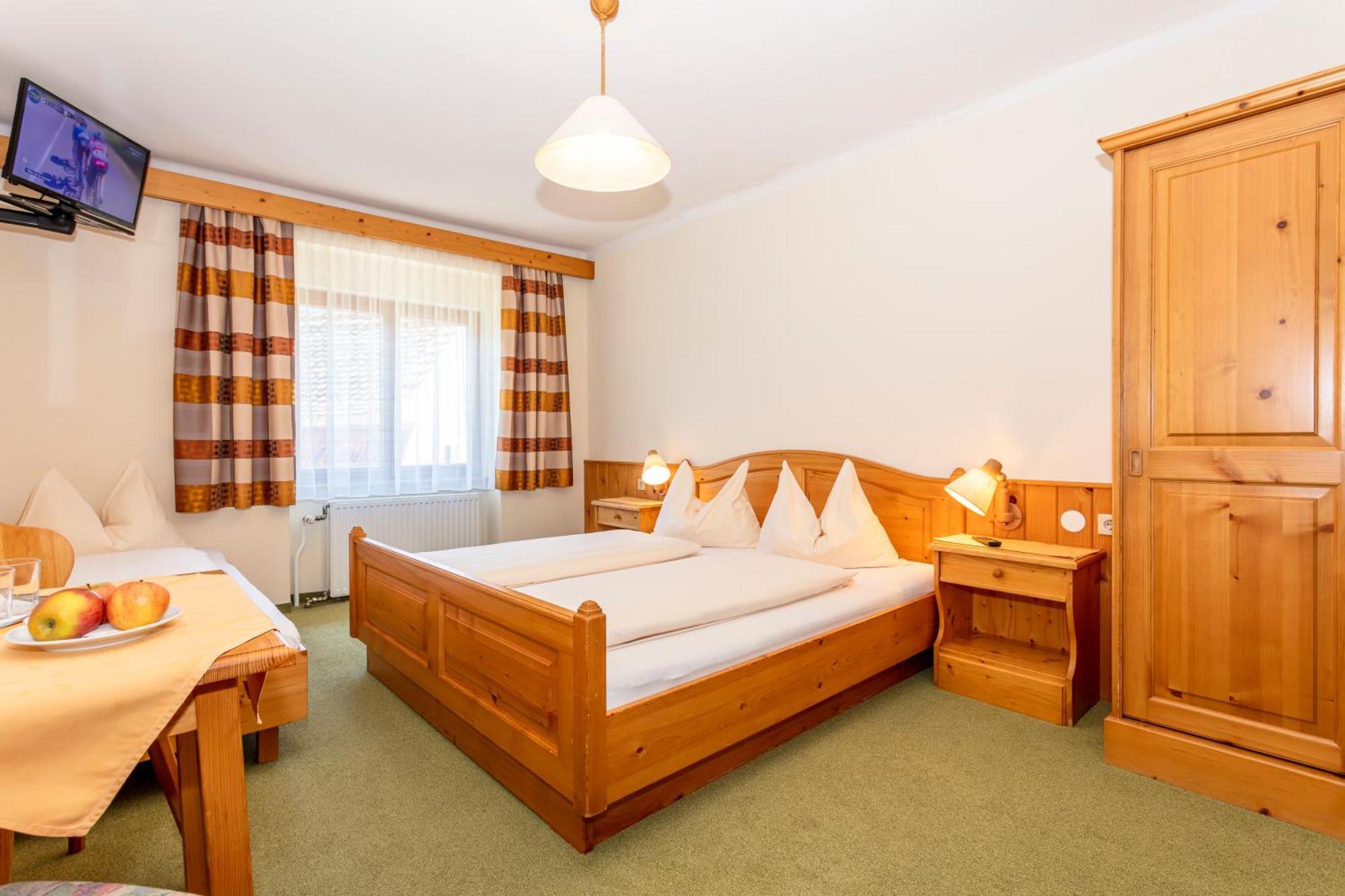 Der Graggober Hotel Oberwoelz Stadt Buitenkant foto